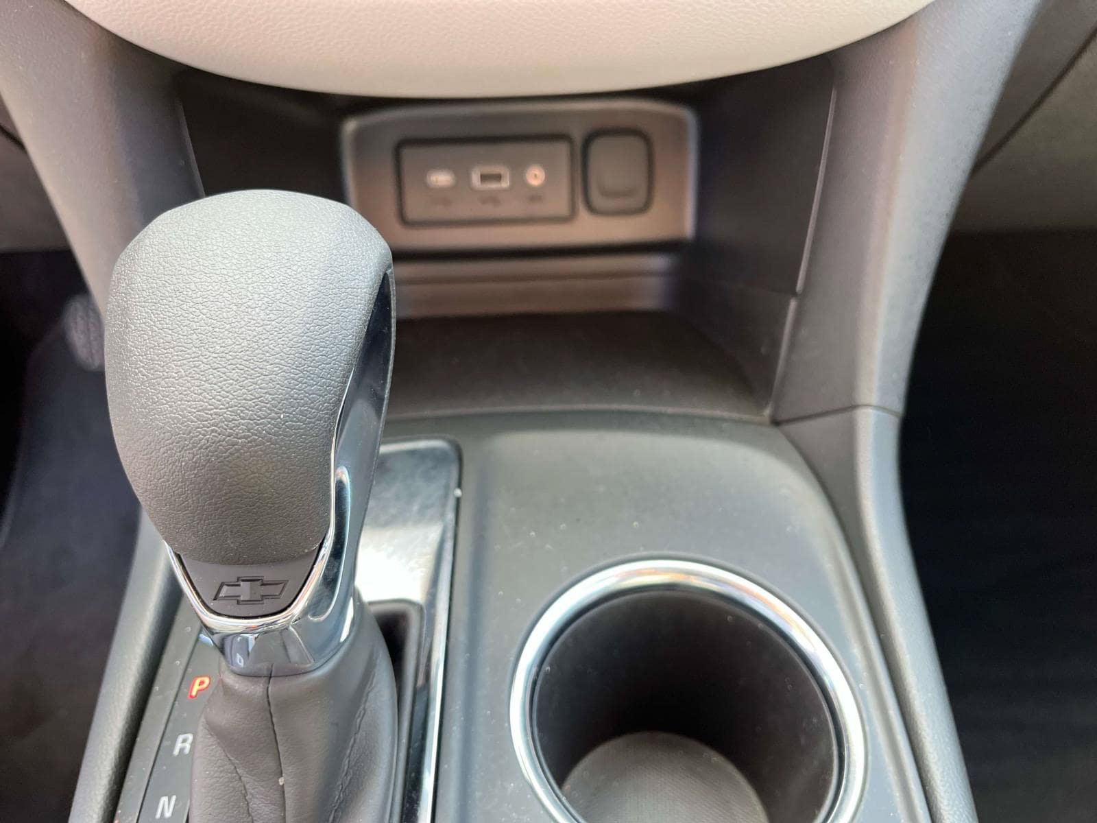 Used 2023 Chevrolet Equinox LS w/ LS Convenience Package FWD image 34