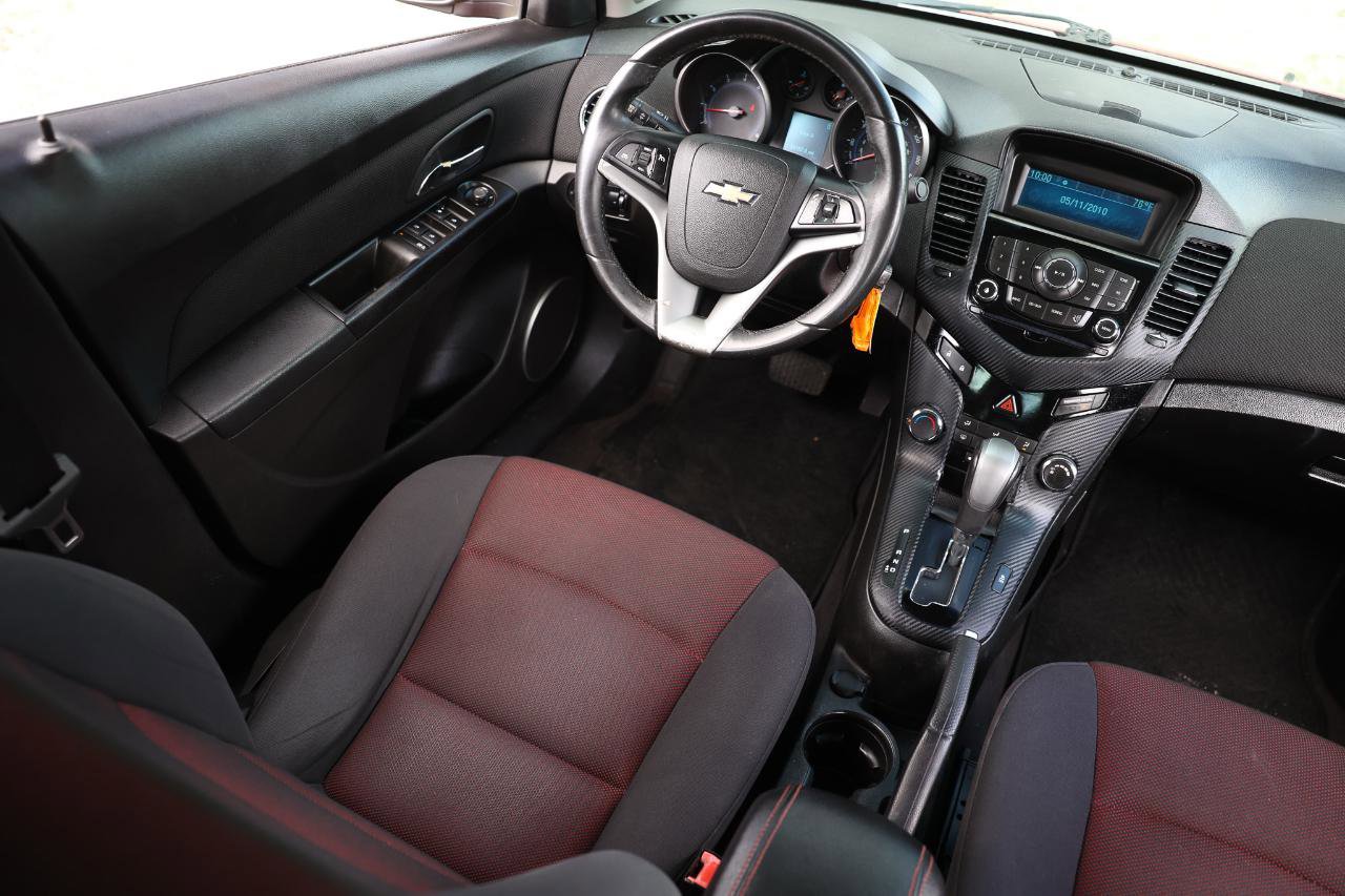 Used 2011 Chevrolet Cruze LT FWD image 20