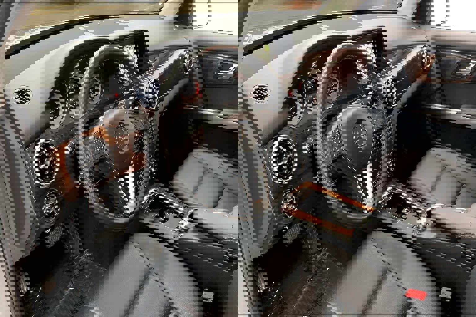 Used 2015 Mercedes-Benz GLK 350 2WD image 20