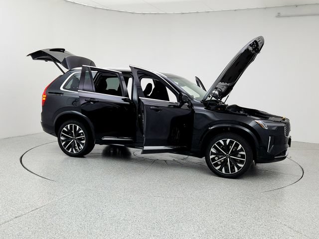 New 2026 Volvo XC90 B6 Plus w/ Protection Package AWD/4WD image 10