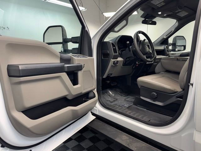 Used 2022 Ford F250 XL w/ Power Equipment Group image 10