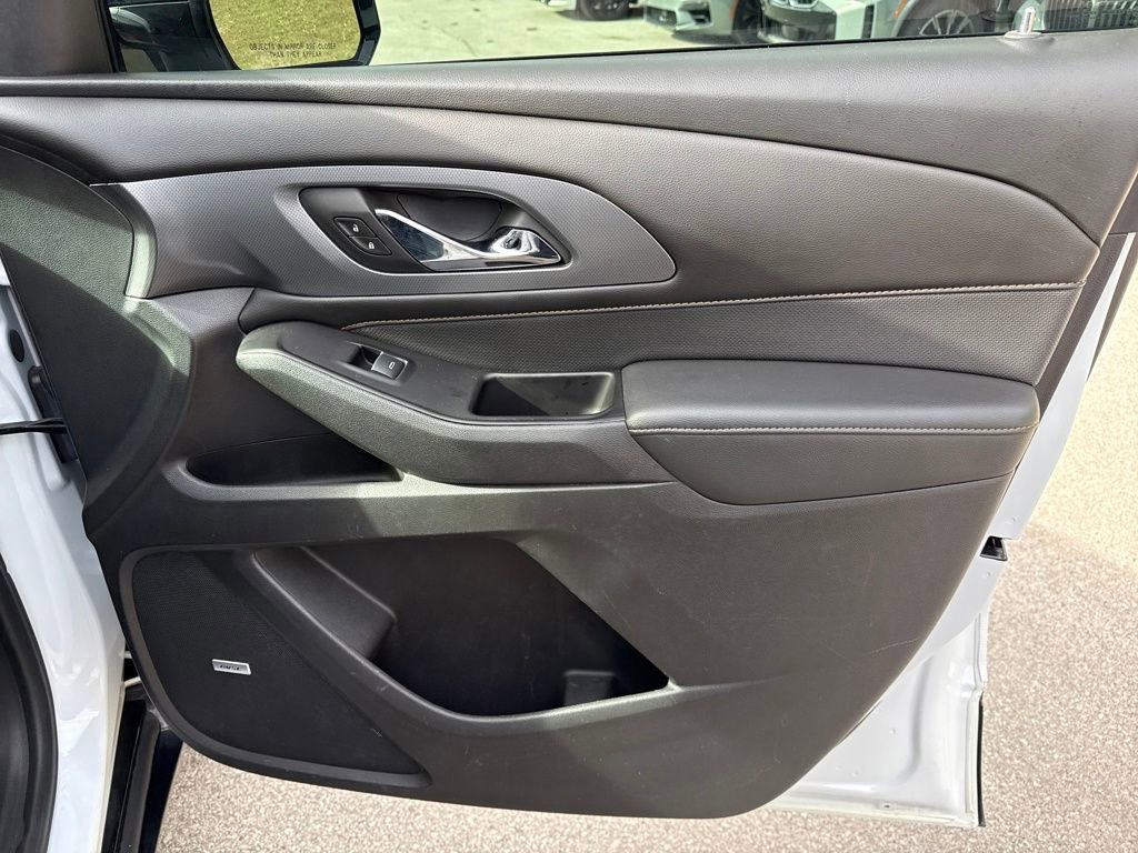 Used 2018 Chevrolet Traverse Premier w/ Redline Edition image 32