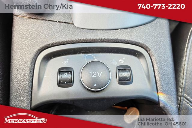 Used 2014 Ford Focus SE w/ Equipment Group 201A FWD image 23