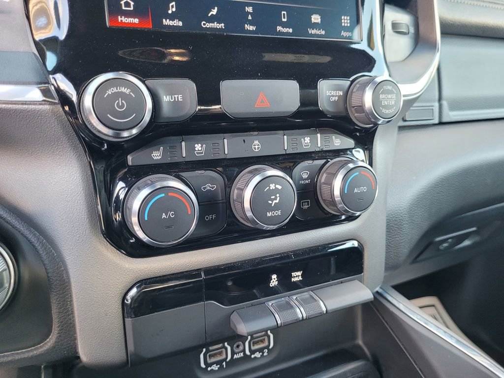 Used 2024 RAM 1500 Laramie image 19