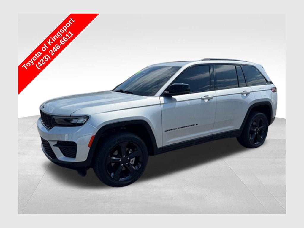 Used 2023 Jeep Grand Cherokee Altitude