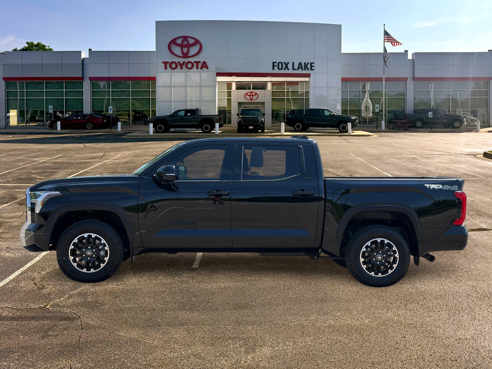 Used 2025 Toyota Tundra SR5 w/ TRD Off-Road Premium Package AWD/4WD image 2