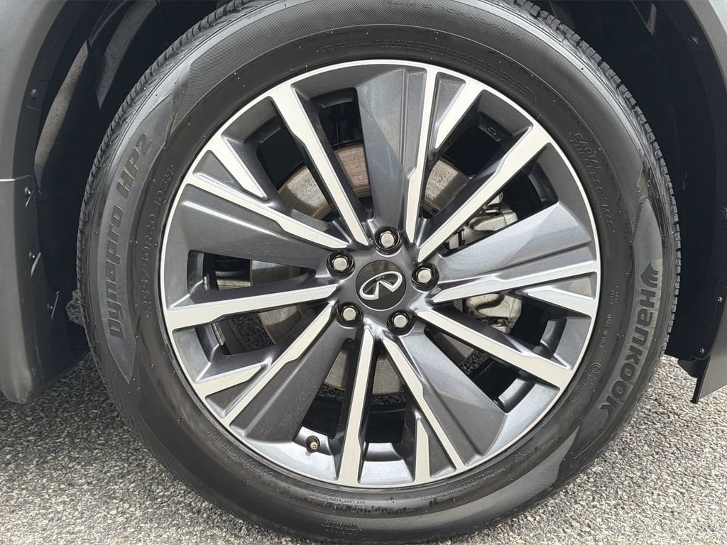Certified 2026 INFINITI QX60 Luxe w/ Cargo Package AWD/4WD image 13