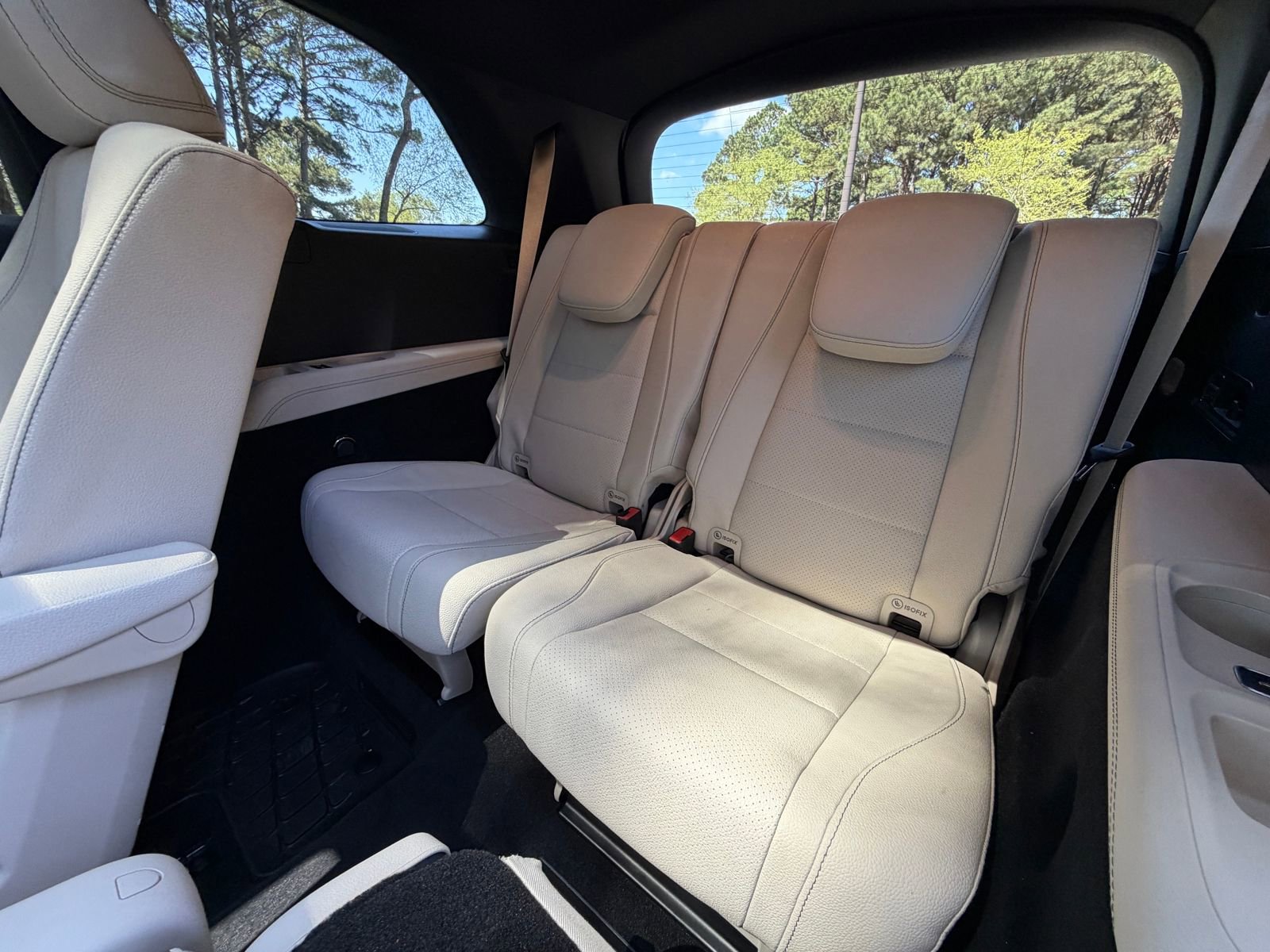 Used 2024 Mercedes-Benz GLS 450 4MATIC image 17