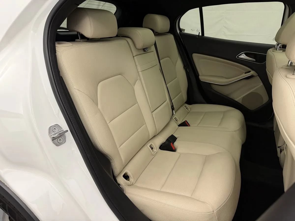 Used 2018 Mercedes-Benz GLA 250 4MATIC image 28