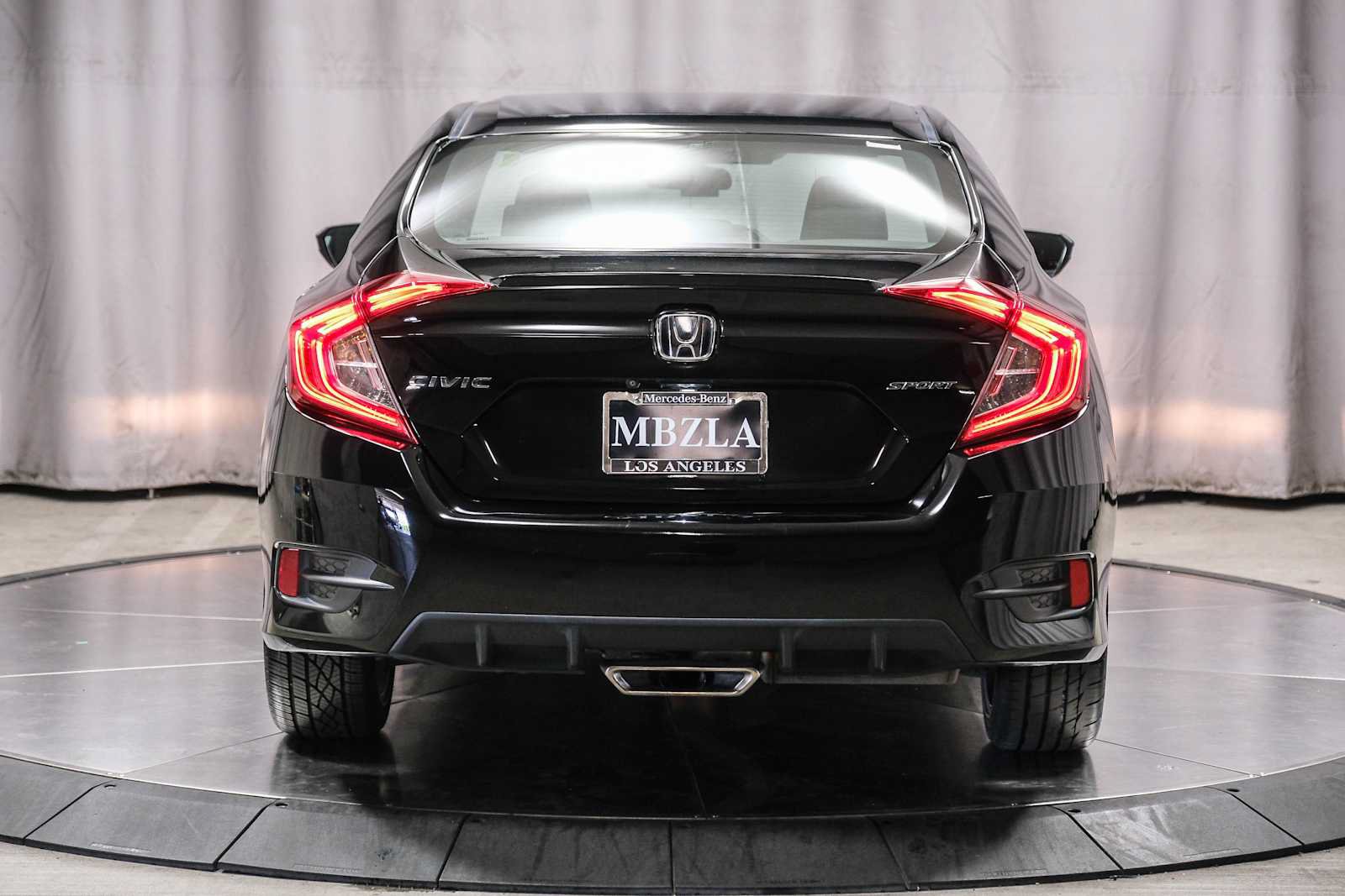 Used 2019 Honda Civic Sport image 3