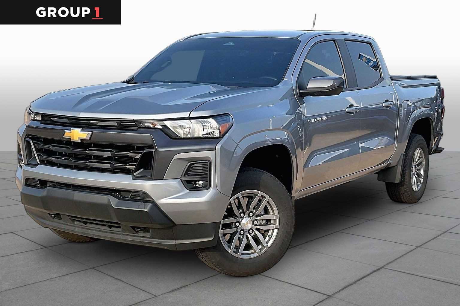 Used 2024 Chevrolet Colorado LT w/ LT Convenience Package II AWD/4WD image 1
