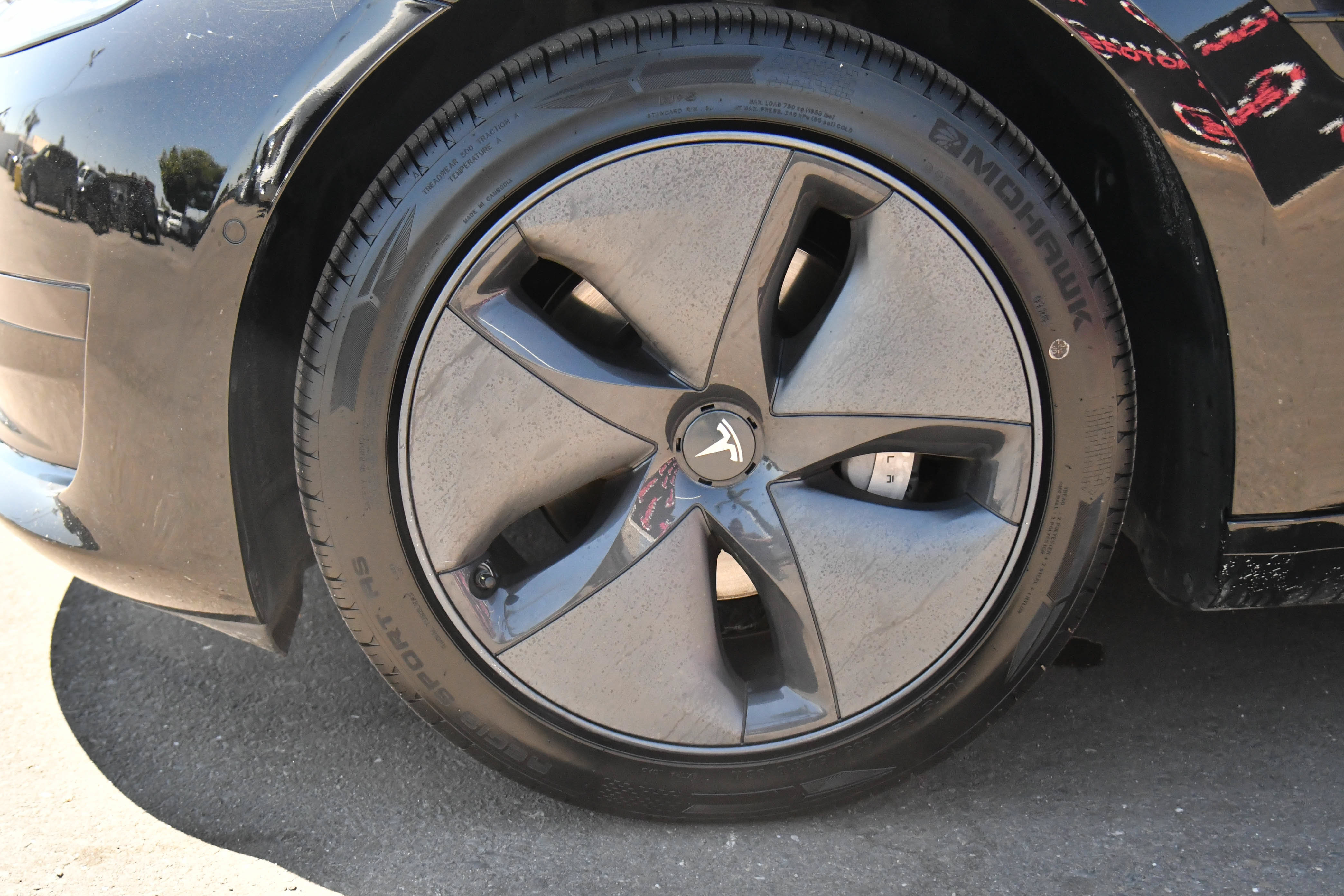 Used 2020 Tesla Model 3 Standard Range RWD image 12