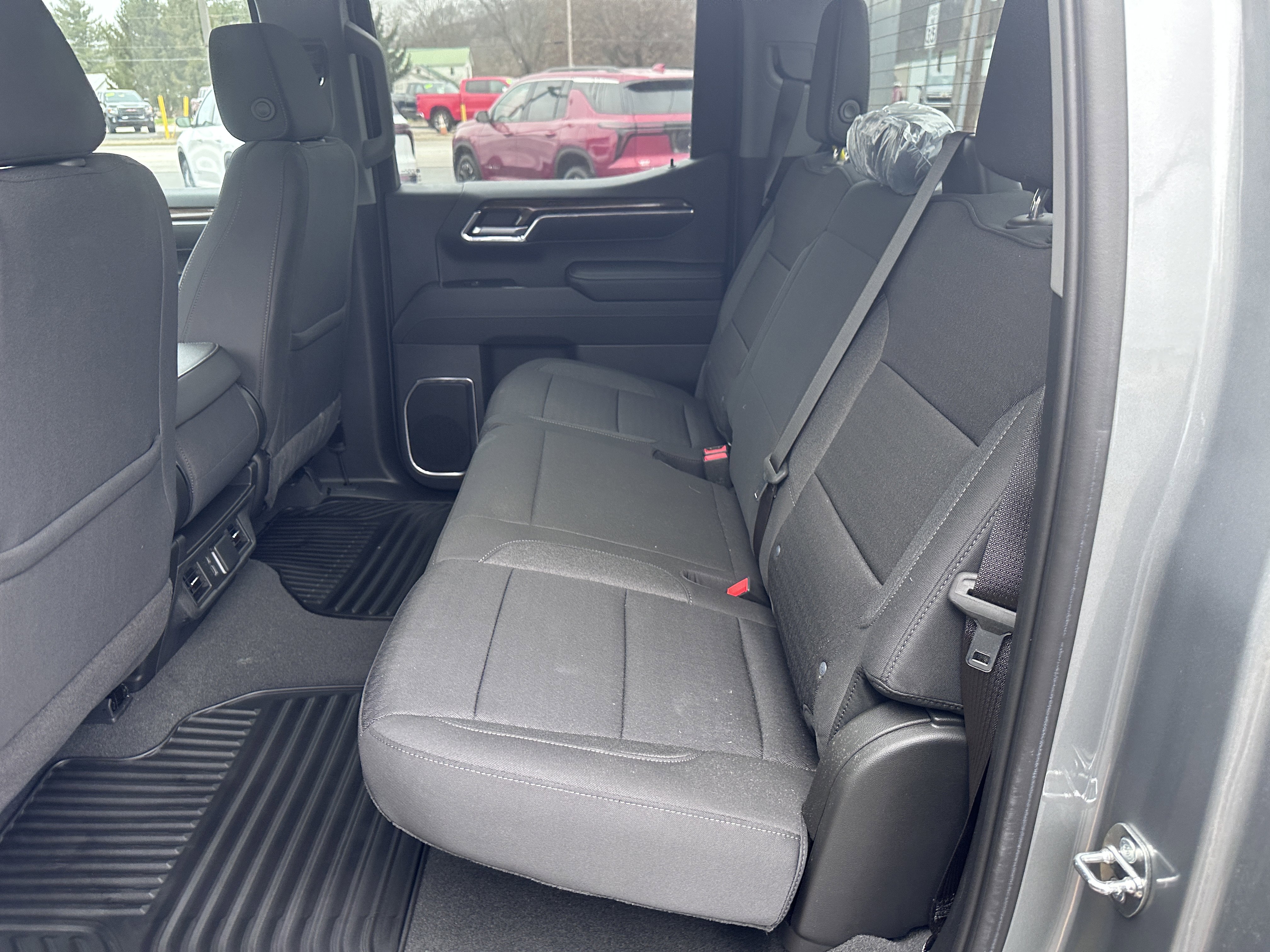 Used 2023 Chevrolet Silverado 1500 LT image 11