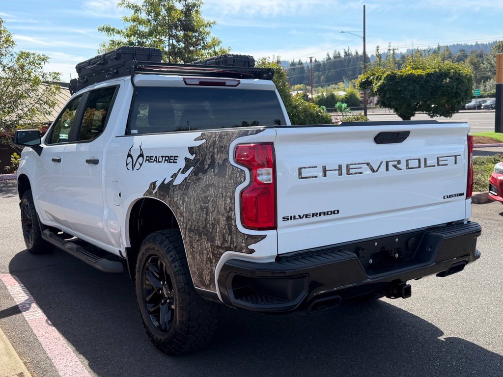 Used 2021 Chevrolet Silverado 1500 Custom Trail Boss w/ Realtree Special Edition AWD/4WD image 5