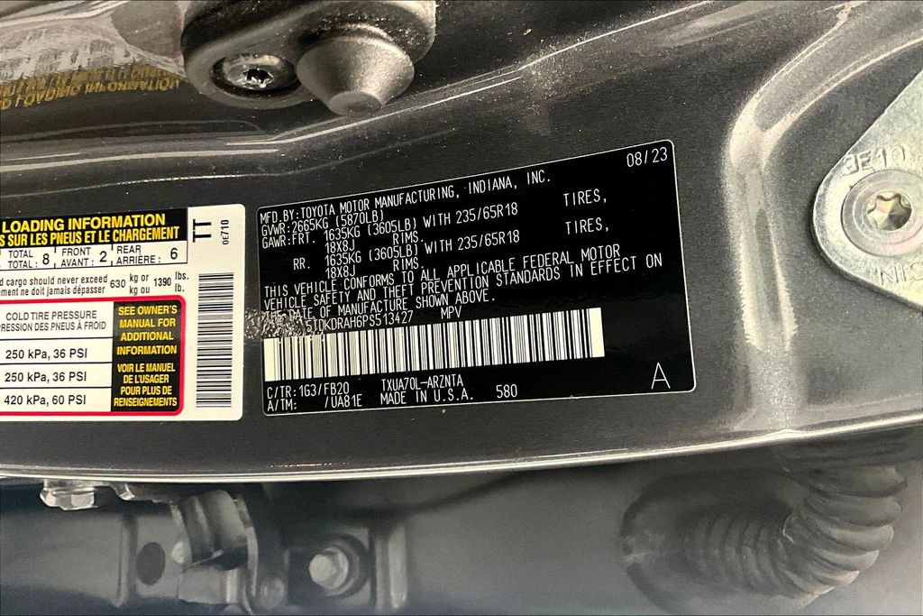 Used 2023 Toyota Highlander L image 42