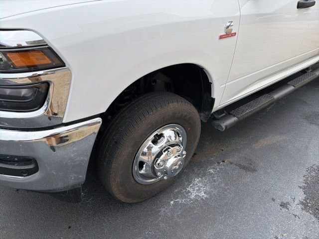 New 2026 RAM 3500 Tradesman image 4