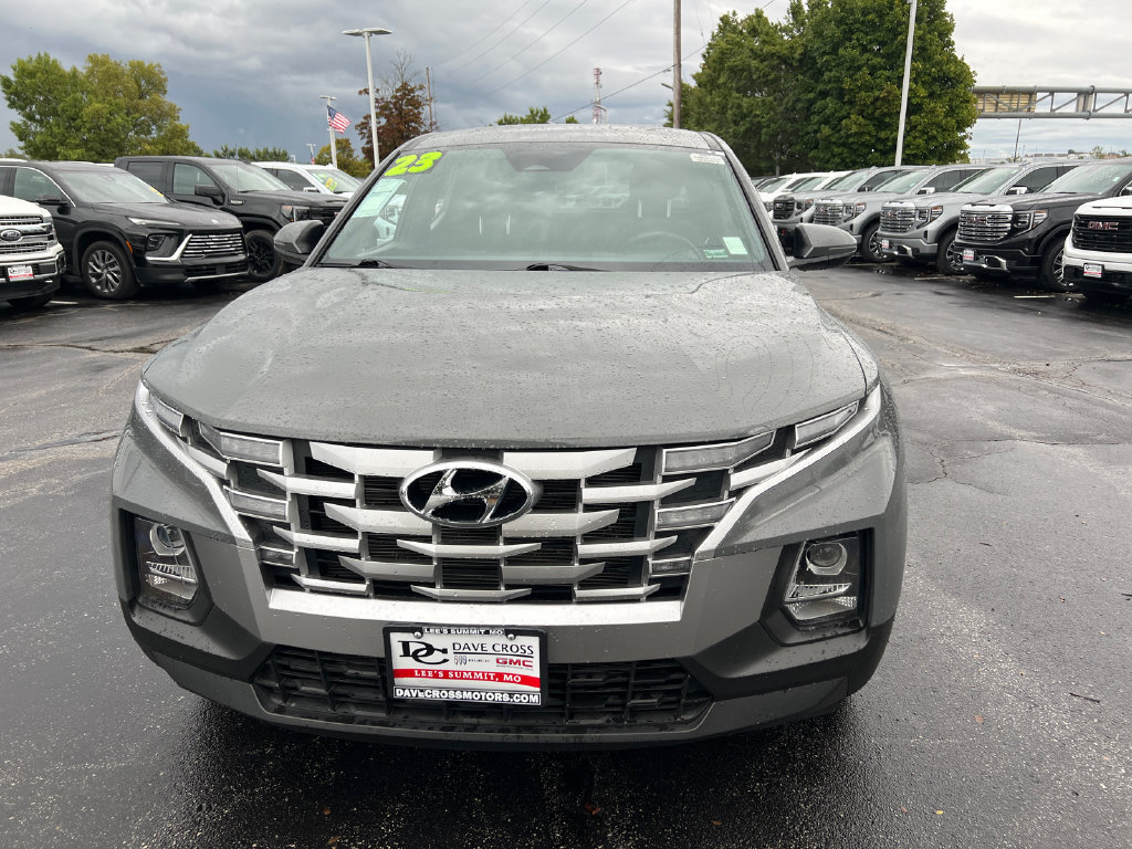Used 2023 Hyundai Santa Cruz SEL w/ Cargo Package AWD/4WD image 3