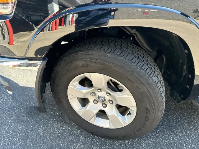 Used 2025 RAM 1500 Big Horn AWD/4WD image 20