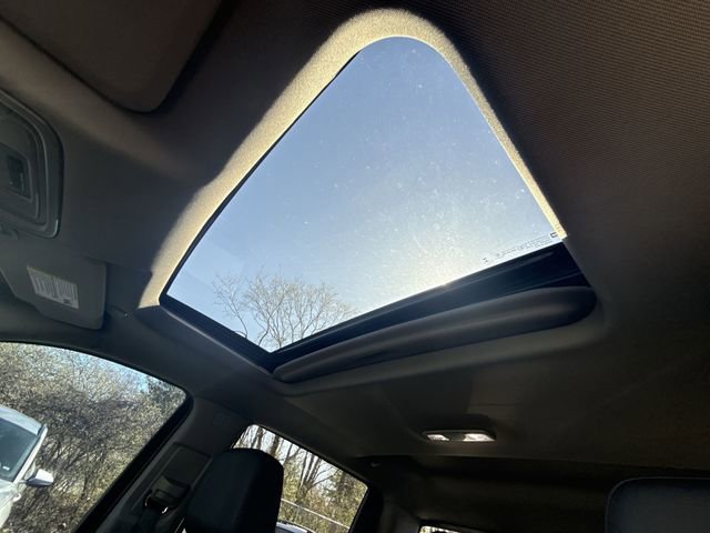 Used 2022 GMC Sierra 1500 SLT w/ SLT Premium Plus Package image 21