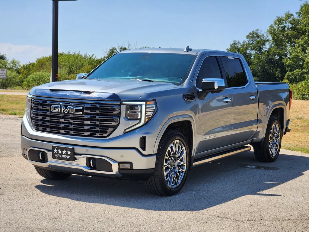 Used 2023 GMC Sierra 1500 Denali Ultimate AWD/4WD image 3