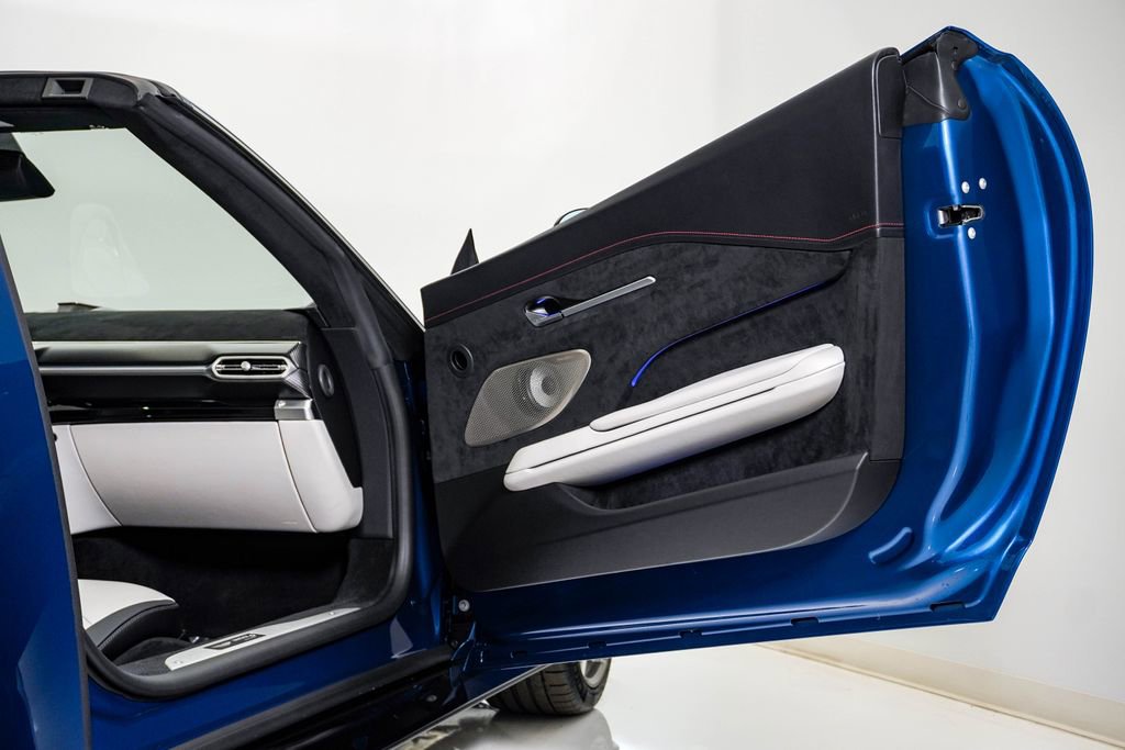 New 2026 Aston Martin V8 Vantage S image 21