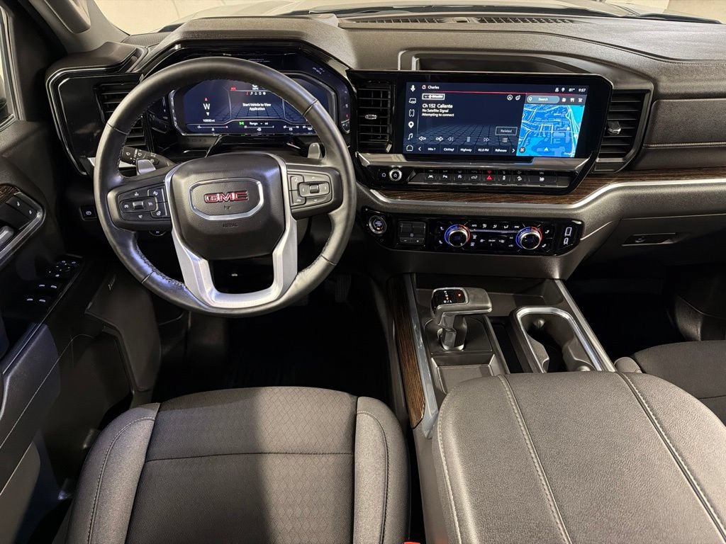 Used 2025 GMC Sierra 1500 Elevation w/ Preferred Package AWD/4WD image 7