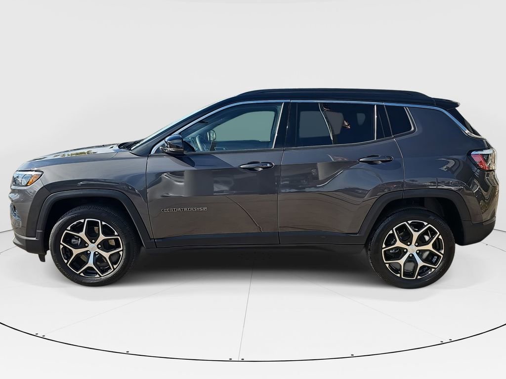 Used 2024 Jeep Compass Limited image 6
