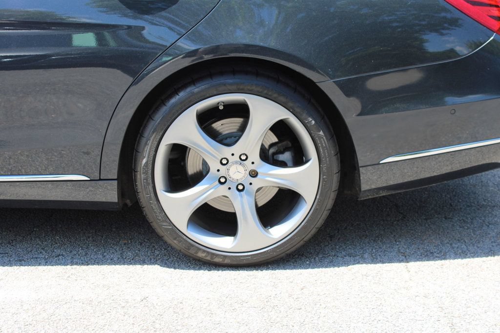 Used 2016 Mercedes-Benz S 550 Sedan image 40