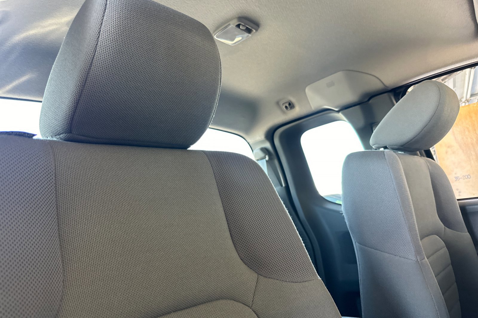 Used 2020 Nissan Frontier S AWD/4WD image 16