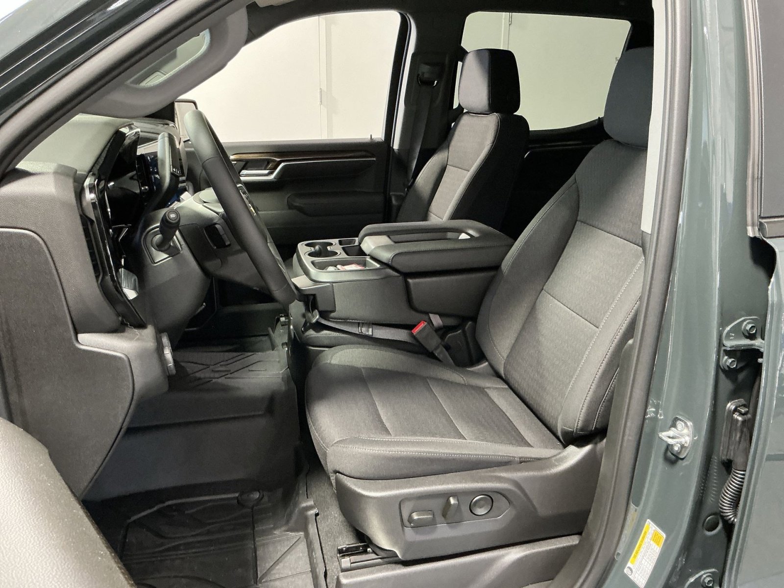 New 2026 Chevrolet Silverado 1500 LT image 21