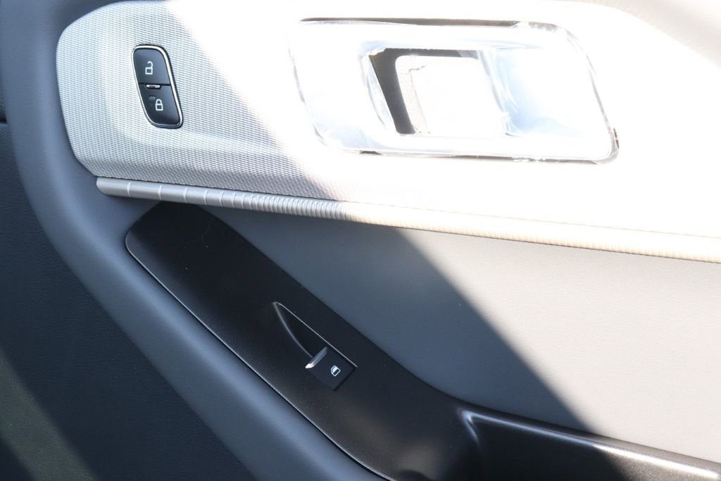 New 2026 Ford Explorer Active w/ Active Comfort Package image 46