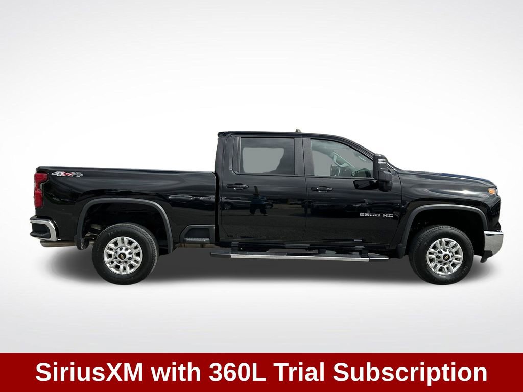 Used 2025 Chevrolet Silverado 2500 LT w/ Convenience Package AWD/4WD image 9