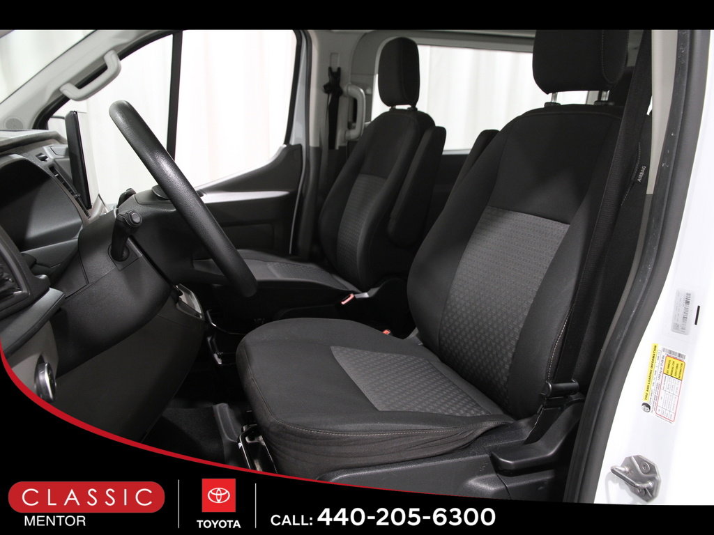 Used 2022 Ford Transit 350 XLT image 5