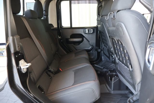 Used 2021 Jeep Gladiator Mojave AWD/4WD image 19