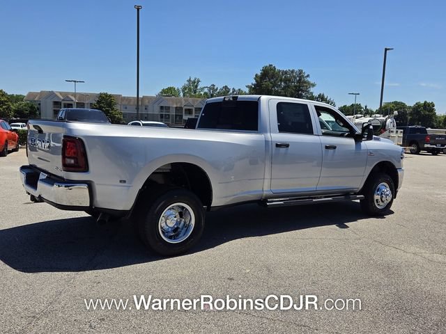 New 2026 RAM 3500 Tradesman AWD/4WD image 13