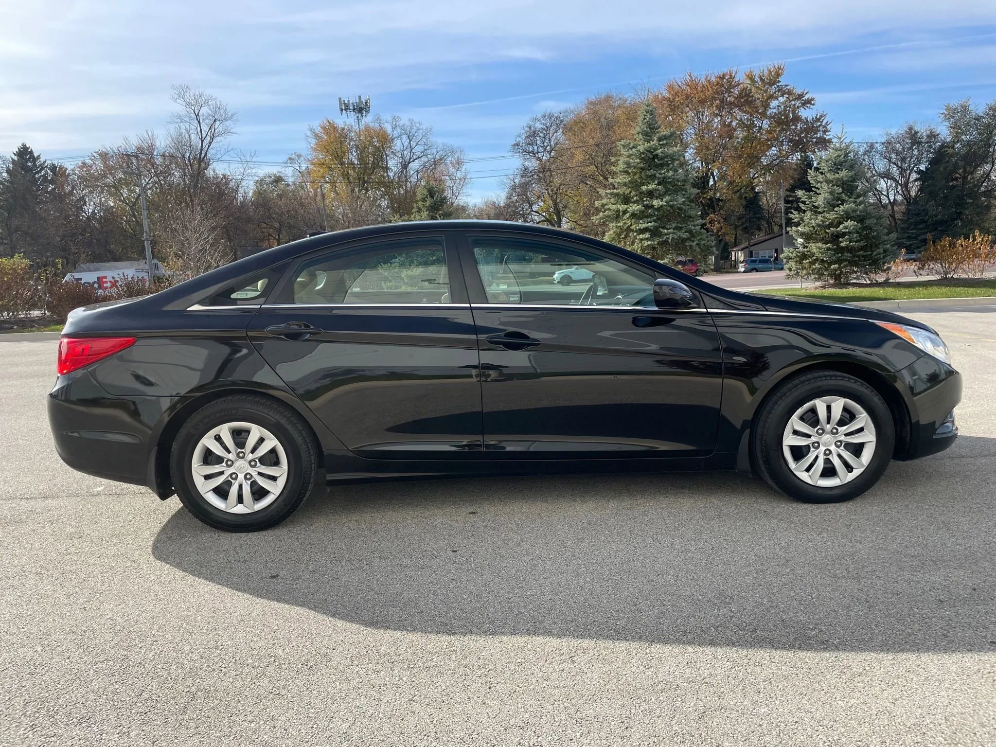 Used 2012 Hyundai Sonata GLS image 4