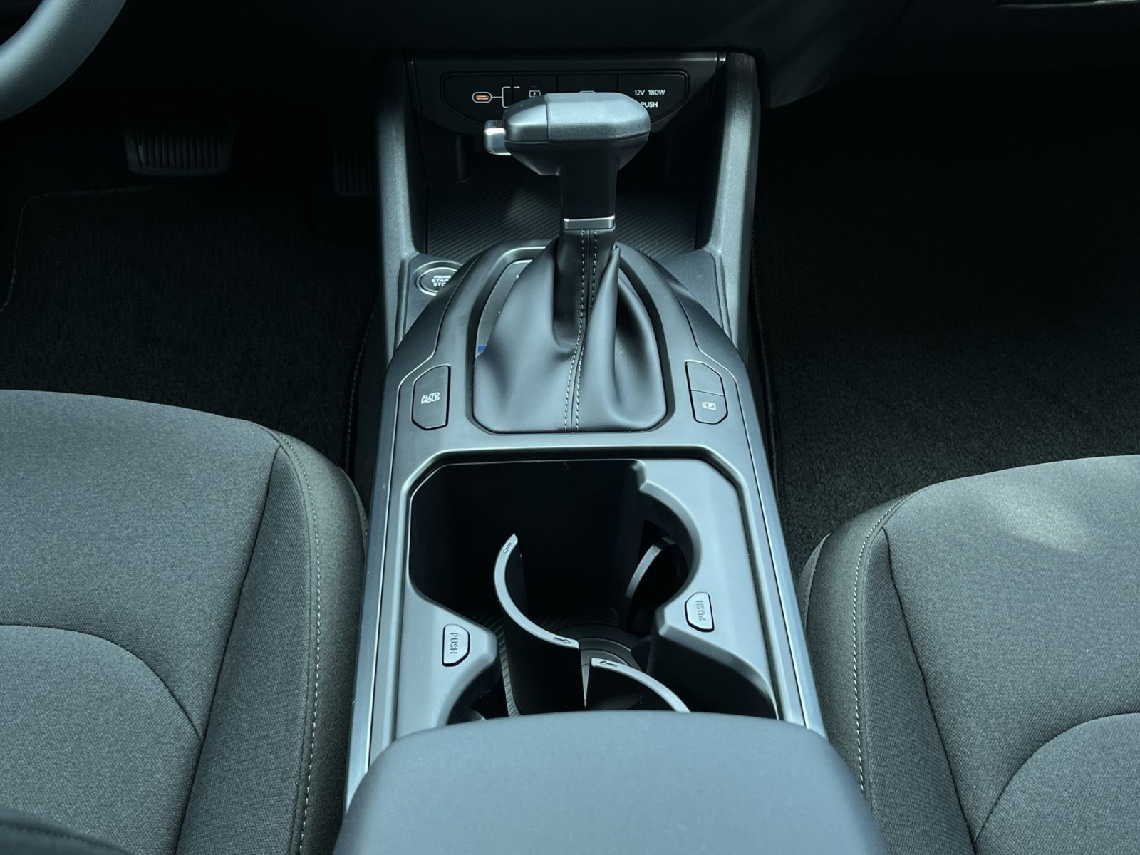 New 2026 Kia K4 FWD image 29