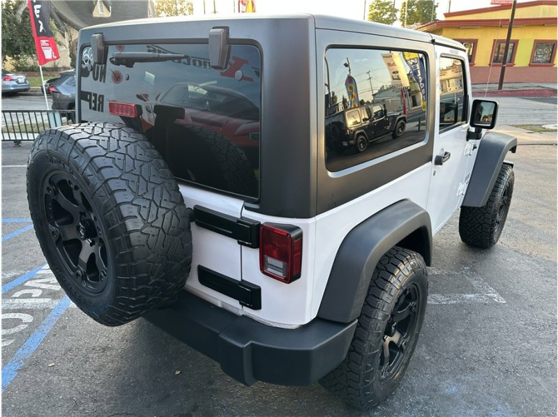 Used 2017 Jeep Wrangler Sport w/ Quick Order Package 24S AWD/4WD image 34