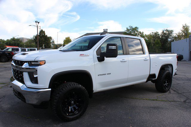 Used 2023 Chevrolet Silverado 2500 LT AWD/4WD image 1