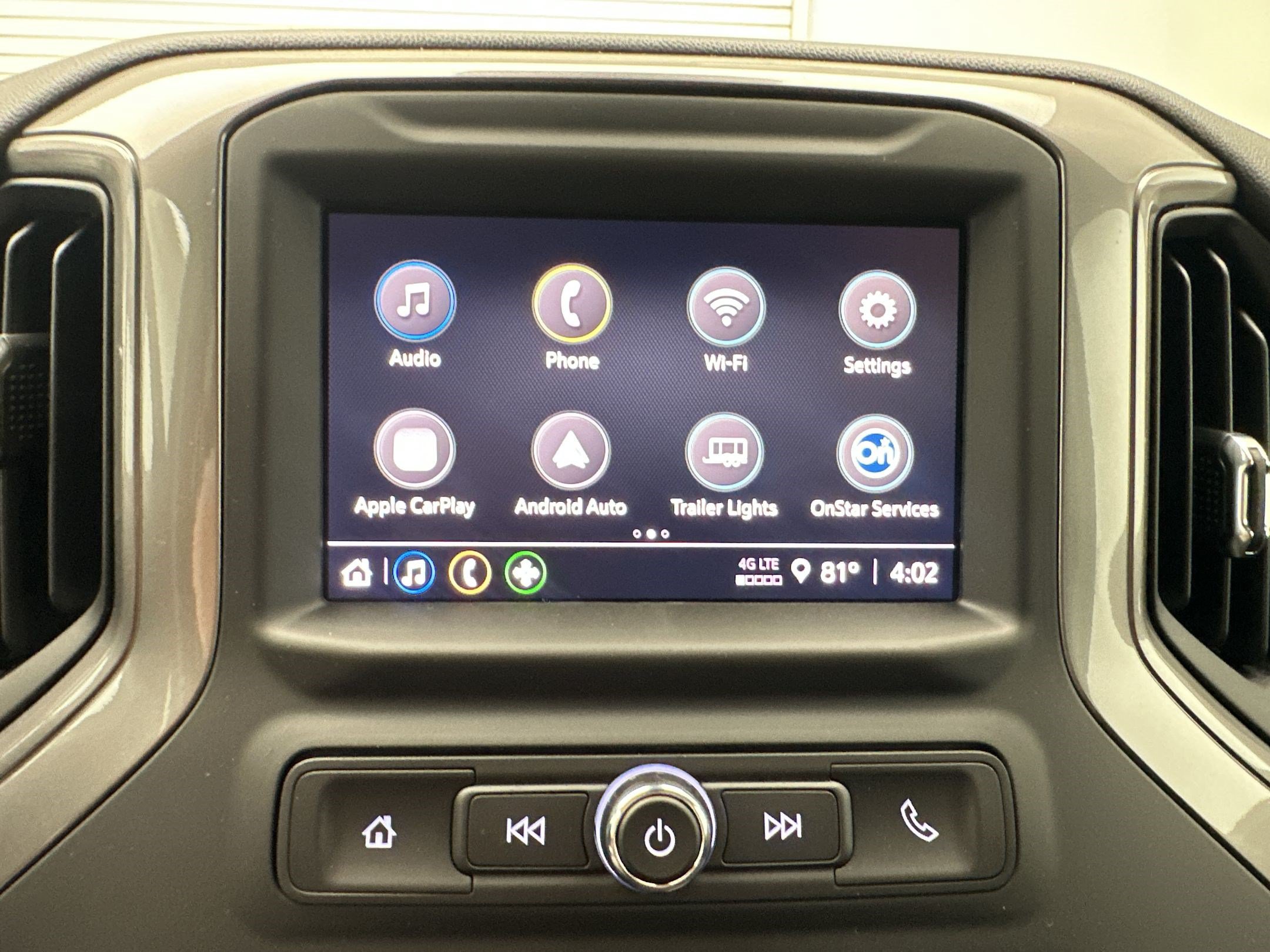 New 2026 Chevrolet Silverado 1500 Custom Trail Boss w/ LPO, Dark Essentials Package AWD/4WD image 19