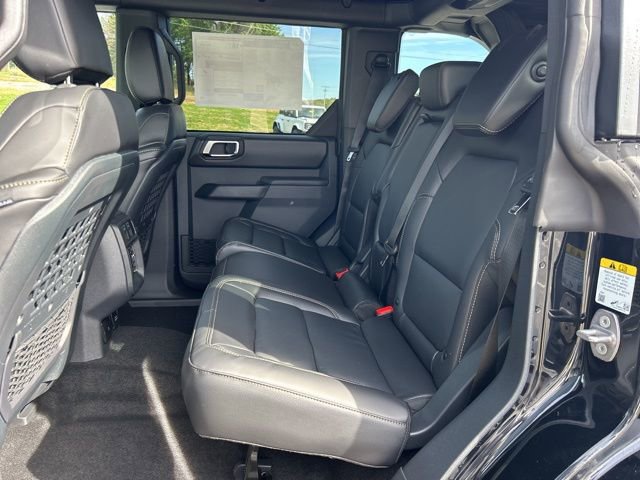 New 2025 Ford Bronco Badlands w/ Sasquatch Package AWD/4WD image 14
