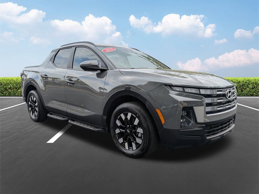 Used 2025 Hyundai Santa Cruz SEL image 2