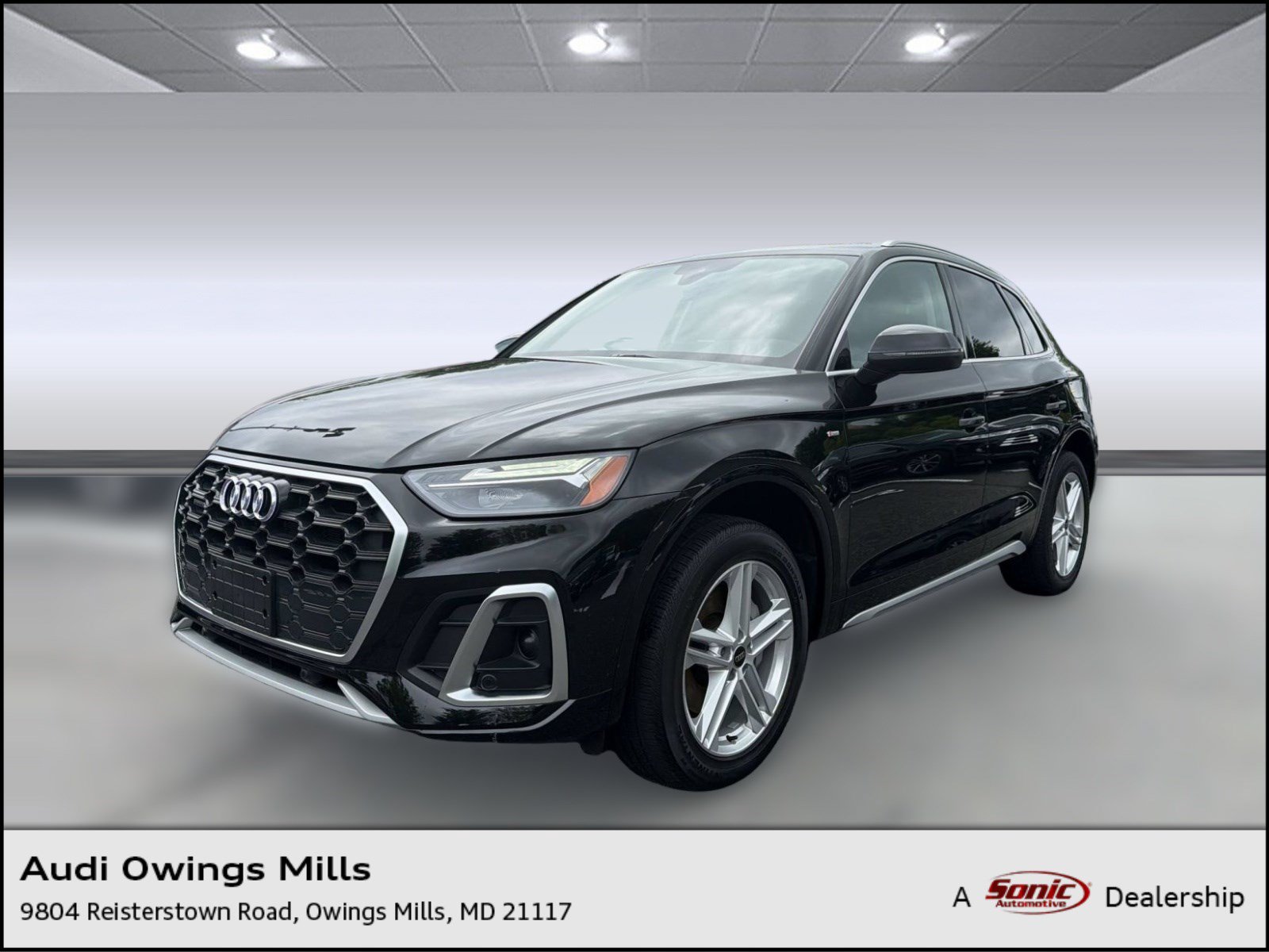 Used 2024 Audi Q5 e Premium w/ Convenience Package