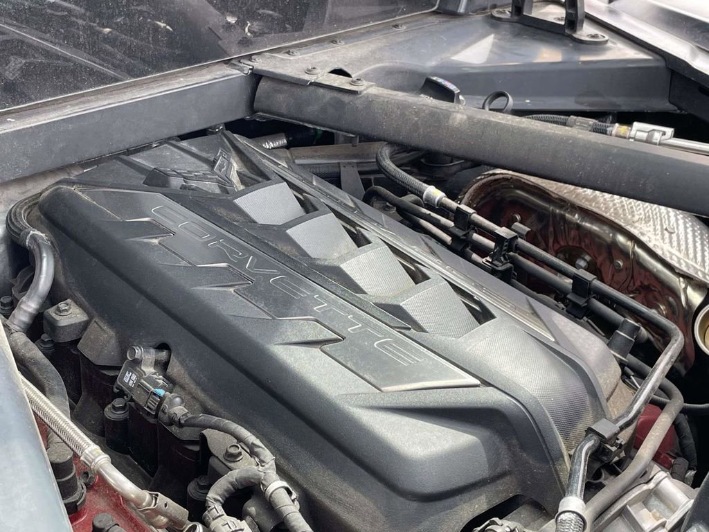 Used 2021 Chevrolet Corvette Stingray Coupe w/ 1LT image 30