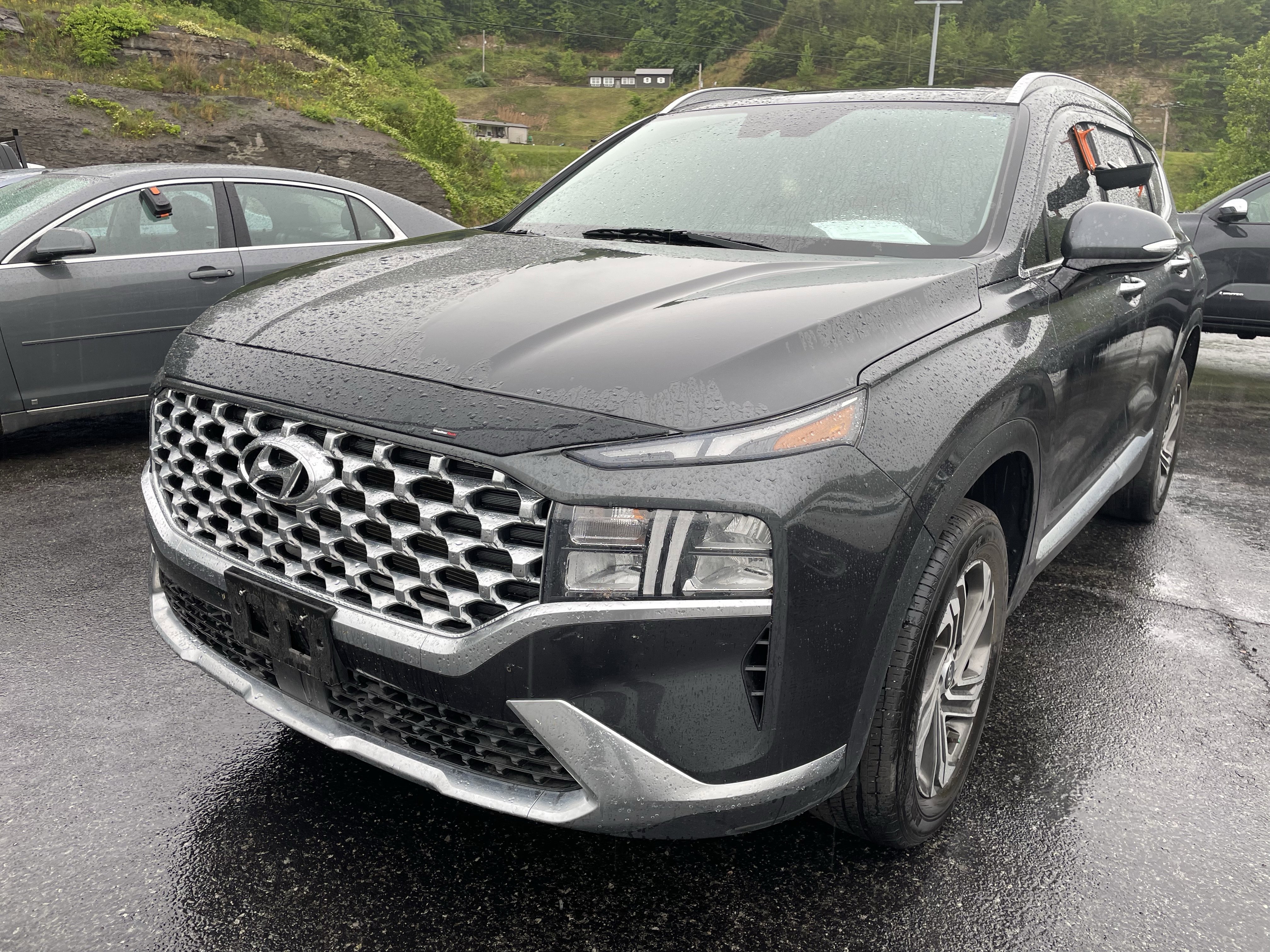 Used 2022 Hyundai Santa Fe SEL w/ Convenience + Premium Package AWD/4WD image 5