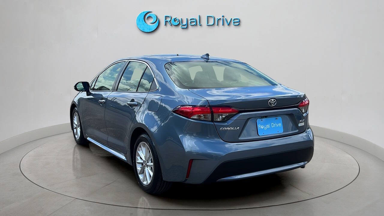 Used 2020 Toyota Corolla XLE FWD image 4