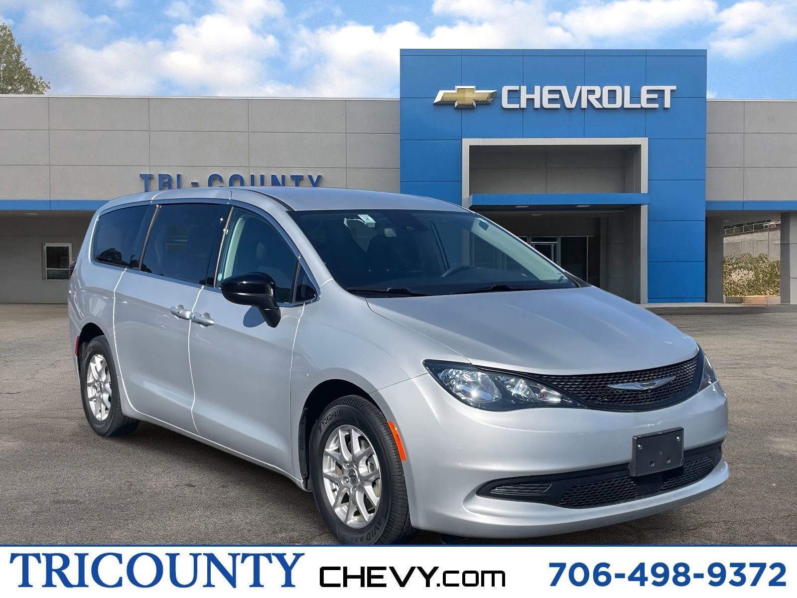 Used 2024 Chrysler Voyager LX