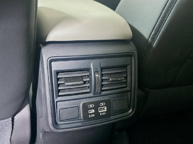 Certified 2026 Subaru Forester Premium AWD/4WD image 27