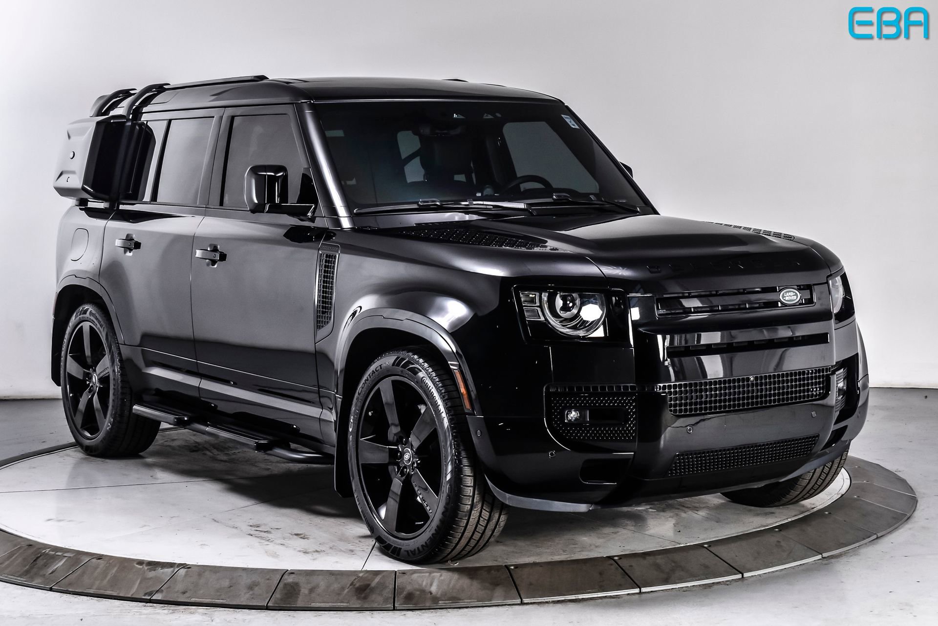 Used 2025 Land Rover Defender 110 X-Dynamic SE