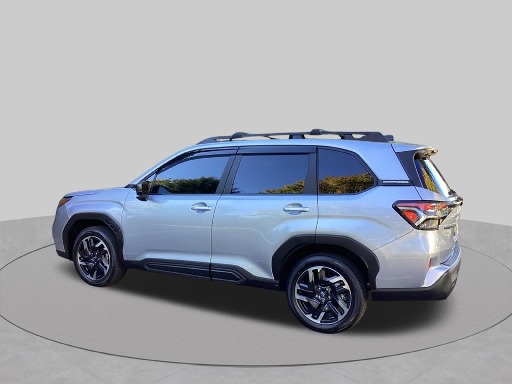 Used 2025 Subaru Forester Limited w/ Popular Package #2 AWD/4WD image 10